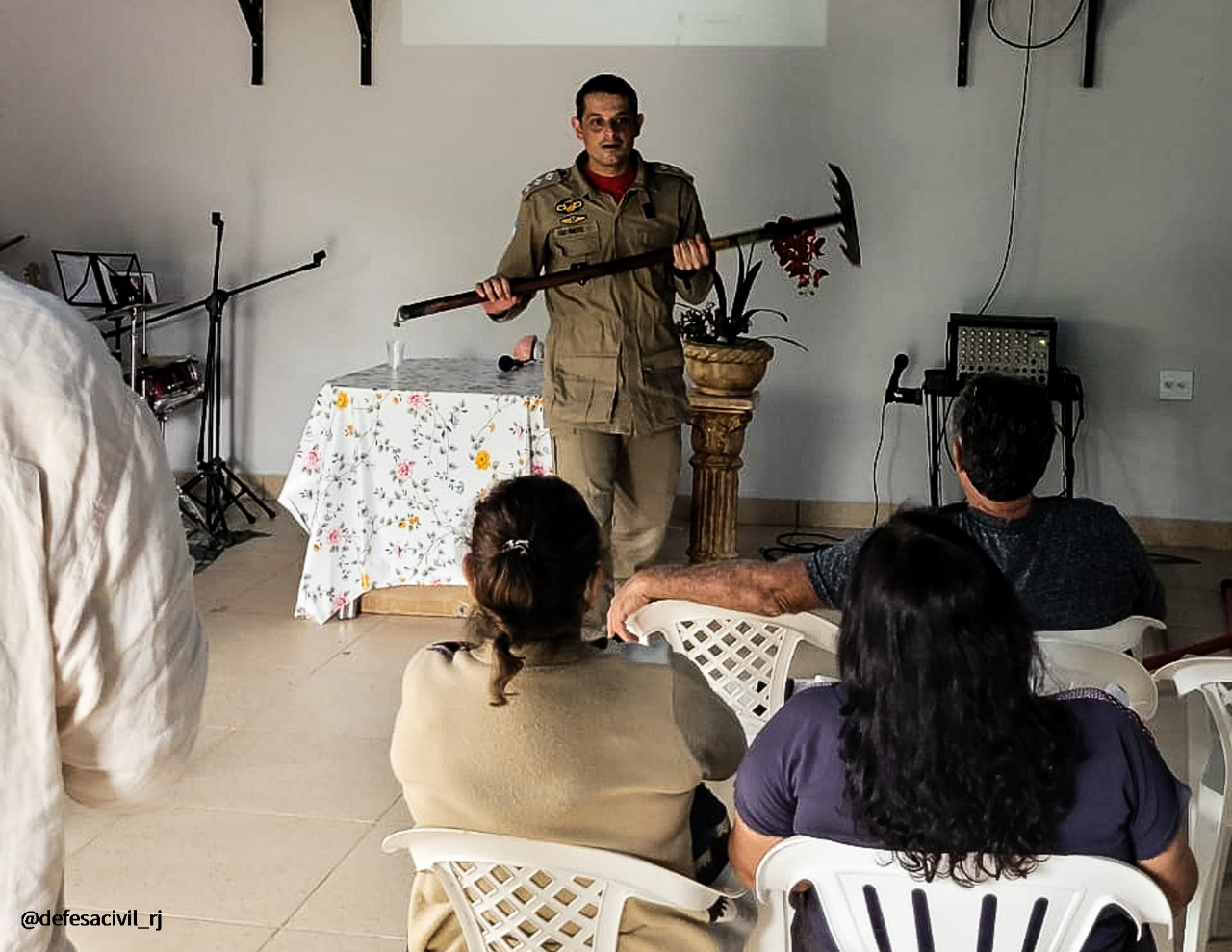 Capitão Fábio Pimentel, chefe da Seção Operacional do 16º Grupamento de Bombeiros (Teresópolis).