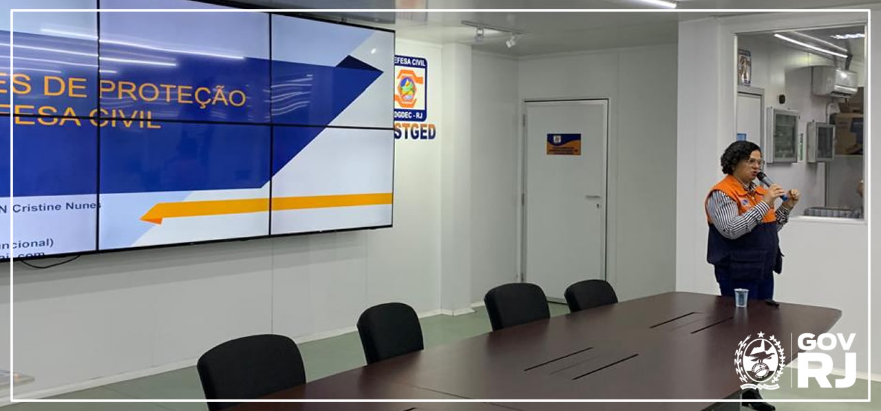 Ten Cel BM Kellen Salles - Diretora da Escola de Defesa Civil (ESDEC)