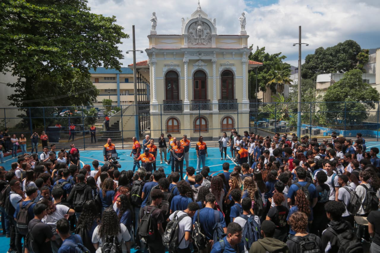 Defesa Civil leva programa de percepção de risco às escolas estaduais do Rio de Janeiro