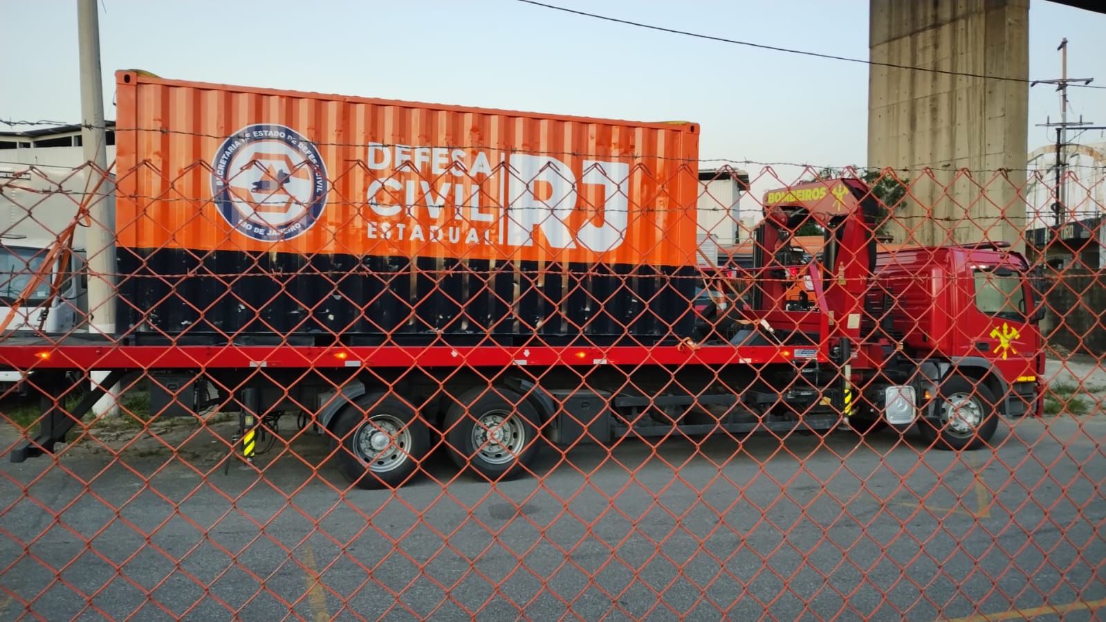 Defesa Civil RJ amplia estrutura de resposta com novos contêineres de assistência humanitária