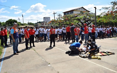 Sedec-RJ e CBMERJ promovem simulados de desocupação em escolas